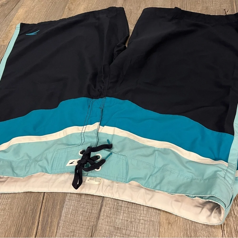 Speedos Men’s Swim Trunks Sea Colors Navy Blue Expandable Waist, Men’s Sz XXL